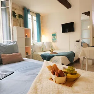 25 M2 Centre Apartment