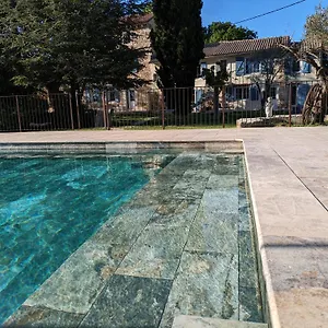  Appartement Mas De La Roule, 4 Studios, Piscine Chauffee, Spa, Parc 2 Ha, Pont D'avignon A Pied